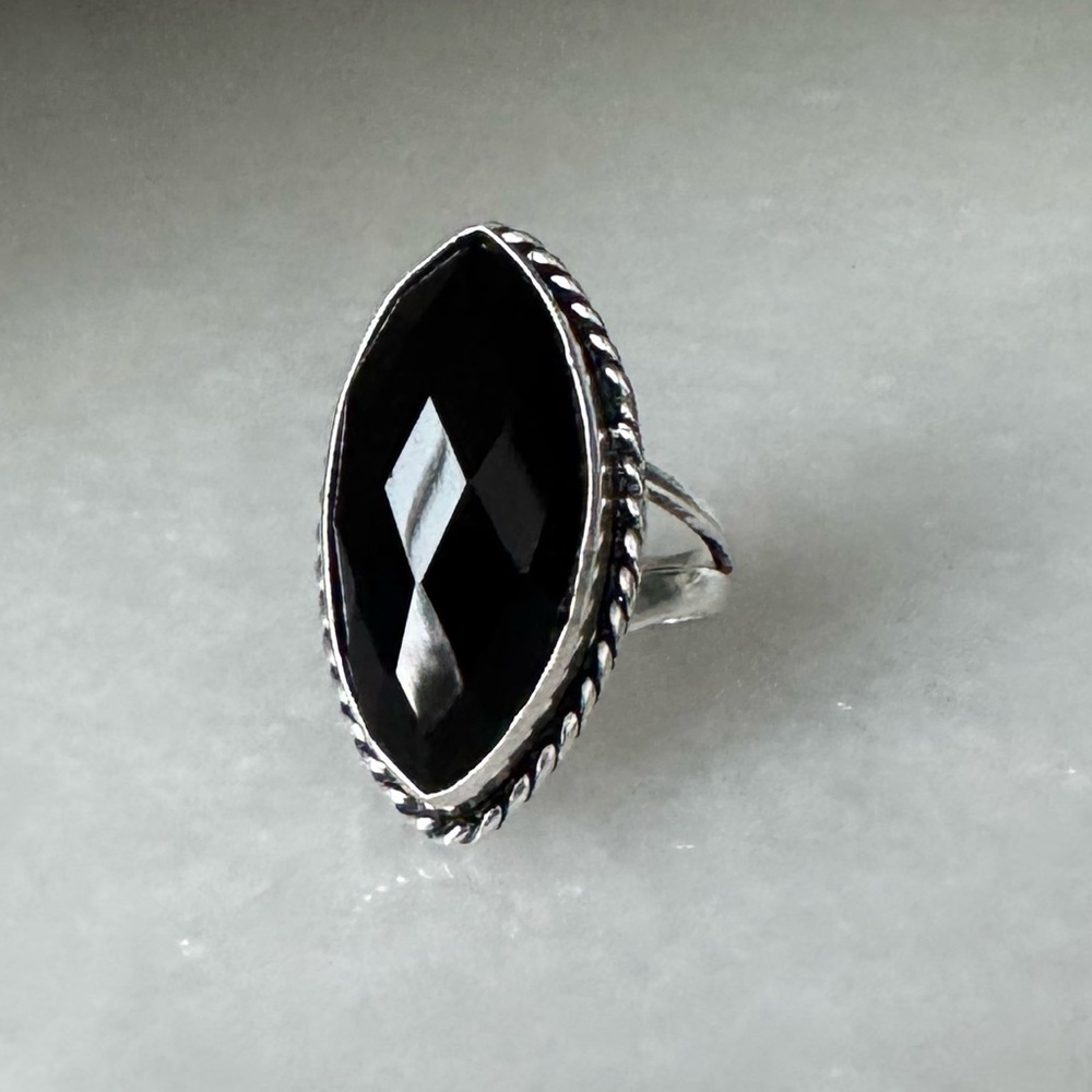 NWOT Sundance Black Mountain Ring, Black Onyx, Sterling Silver